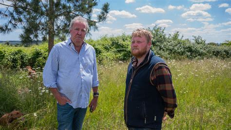 Jeremy Clarkson confirms when Clarkson's Farm .